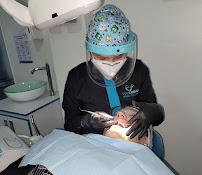 CLINICA DENTAL TANIA CAMACHO