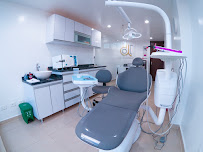 Doctora Tibaduiza - Endodoncista & Implantes Dentales