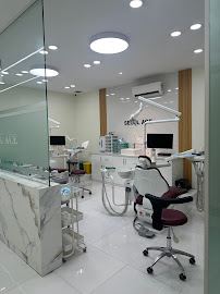 SEOUL ACE DENTAL CLINIC