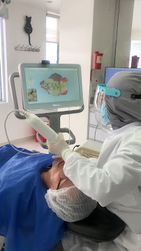 Dental VIP Service - Dra Patrícia Valenzuela Peña