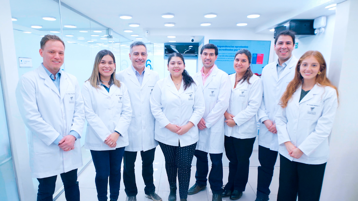 Clínica Dentistas por Chile - dental clinic in Santiago