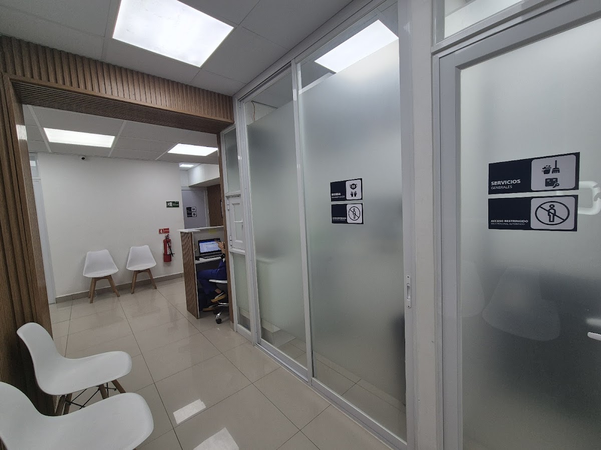 Clínica Dental DIVEDENT - dental clinic in Santiago, Chile