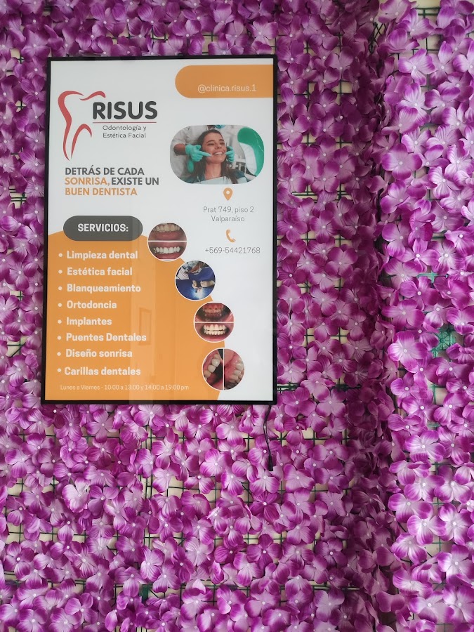 Dental Clinic Clínica Risus, Odontologia Y Estética Facial dental clinic in Valparaíso