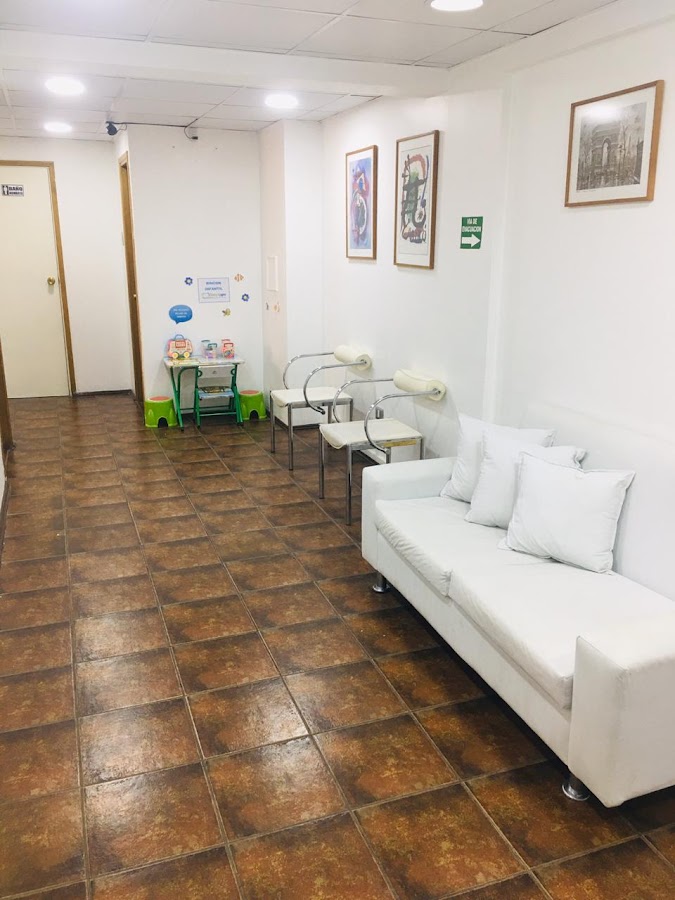 Clínica Dental Dra. Manríquez - dental clinic in Rancagua, Chile