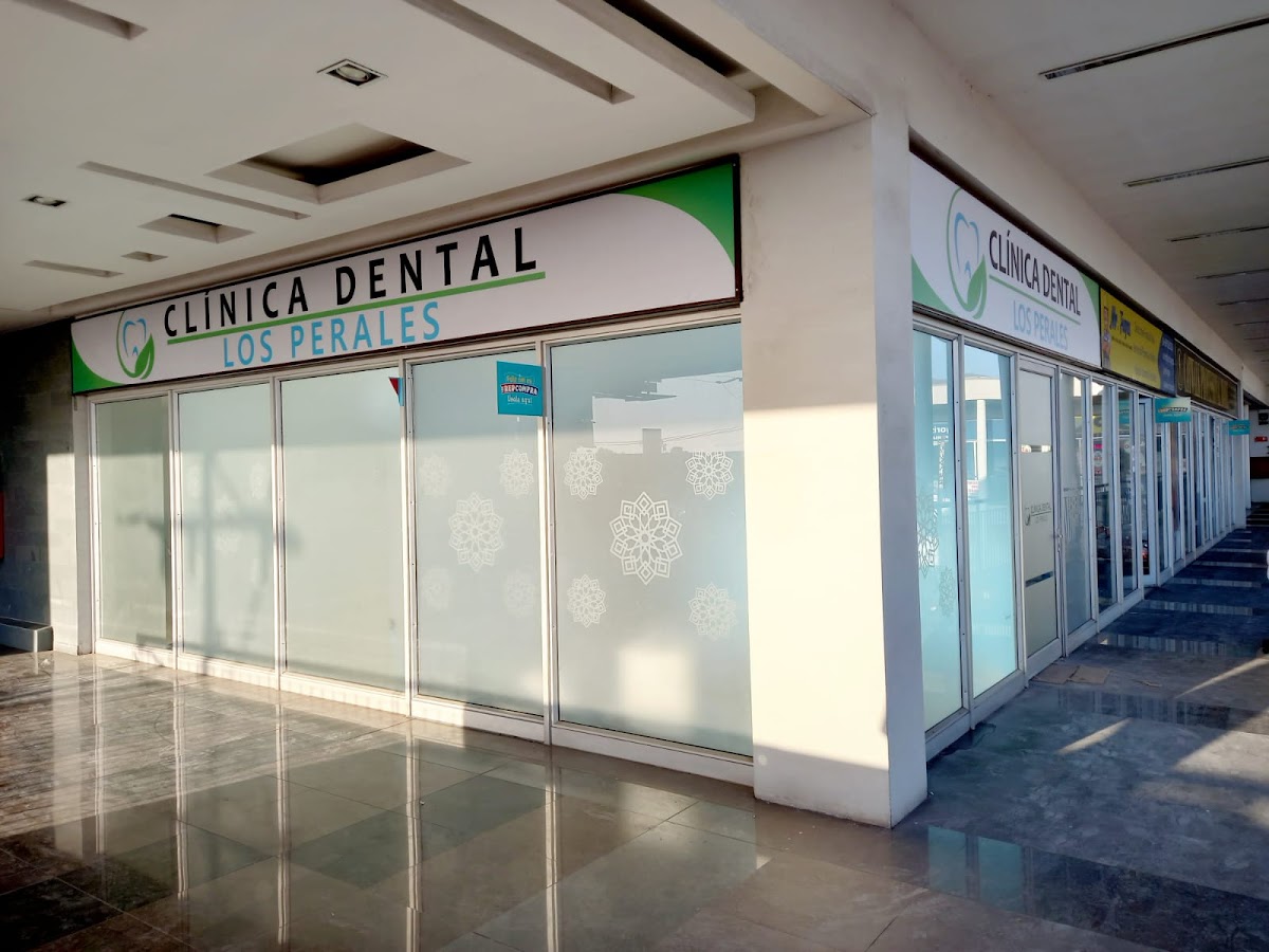 Clínica Dental Los Perales • La Serena - dental clinic in La Serena, Chile