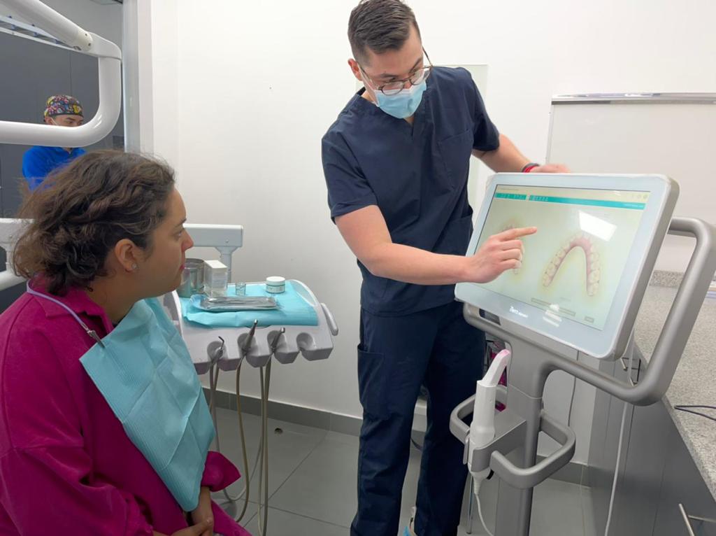 Clínica Everest La Serena - dental clinic in La Serena, Chile