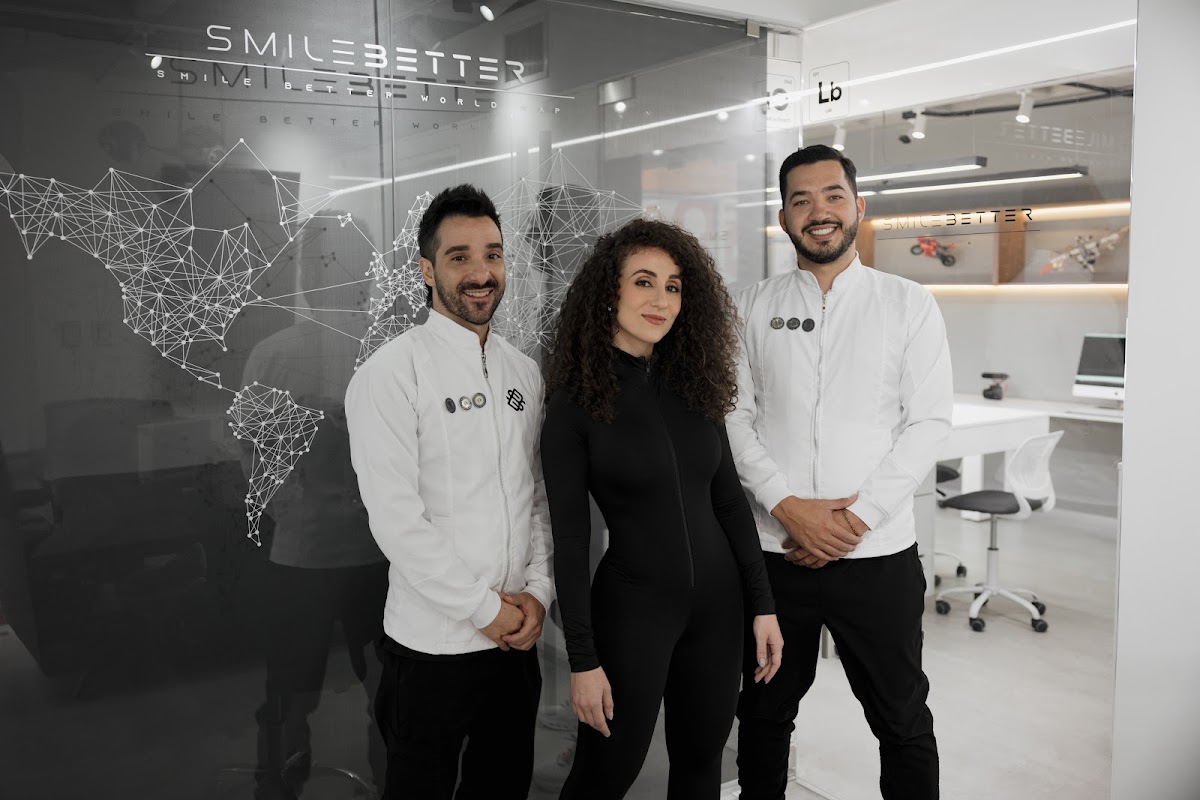 SMILE BETTER - dental clinic in Mexico City