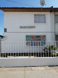 Ortodoncia Famident - Prótesis dentales - Exodoncias - Extracciones dentales