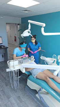 Clínica dental K&M | Ortodoncia | Implantes | Diseño de sonrisa