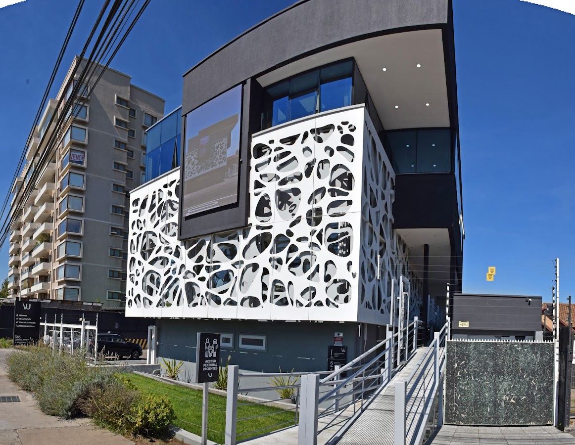 Viu Clinic - dental clinic in Los Ángeles