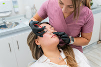 Dra Nicol Rojas - Armonización y Rejuvenecimiento Facial