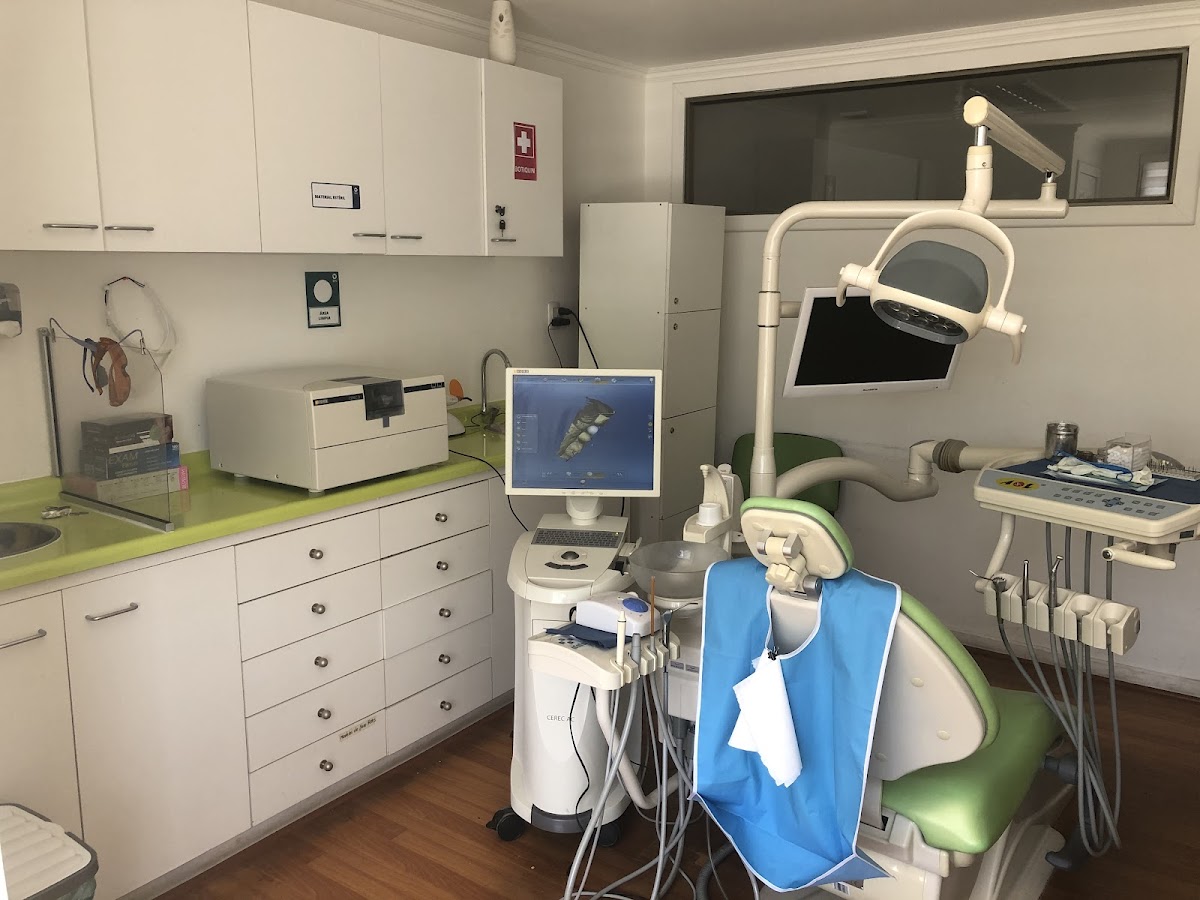 Clinica Happydent - dental clinic in Ovalle, Chile