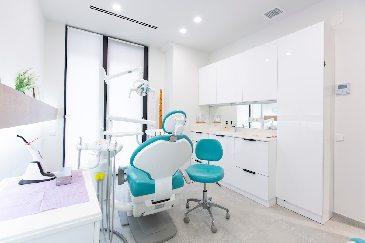 Denta-Class - dental clinic in Tbilisi, Georgia