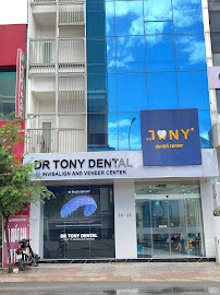 Nha Khoa Dr Tony Dental - Invisalign & Veneer Center