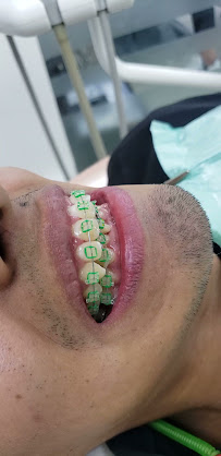 ZUN CLINIK. Clínica de Especialidades Dentales