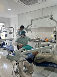 Di Dental Hospital