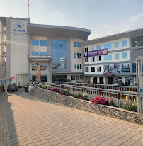 Di Dental Hospital
