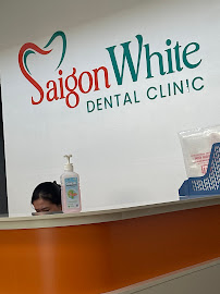 Saigon White Dental