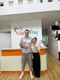 Saigon White Dental