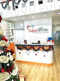 Saigon White Dental