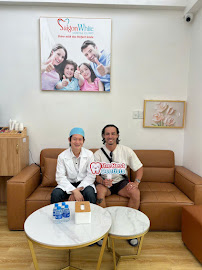 Saigon White Dental