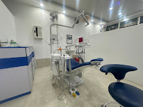 Everest Dental and Implant Center