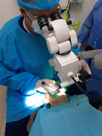 Odontologo Moisés Lukowiecki - Urgencia y Clínica Dental 24 Horas