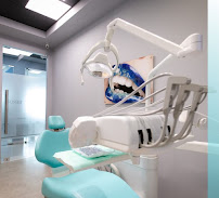 Dr. Roland Zhuka | Dentisti in Albania