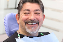 Divino Dental Clinic - Impianti Dentali in Albania