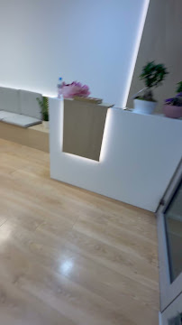 Divino Dental Clinic - Impianti Dentali in Albania