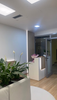 Divino Dental Clinic - Impianti Dentali in Albania