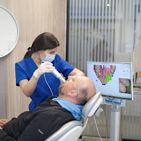 M&M Dental Clinic