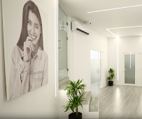 Emma Dental Center - Impianti Dentali in Albania