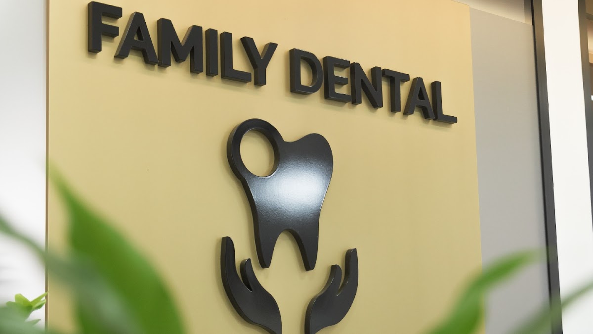Family Dental Clinic & Laborator - dental clinic in Tirana, Albania