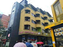 Family Dental Clinic & Laborator