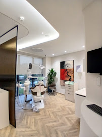 Dental Med Austria & Elixence
