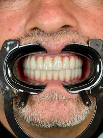 Virtus Dental Center - Dentisti in Albania