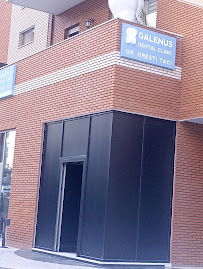 GALENUS DENTAL CLINIC by ORESTI TACI