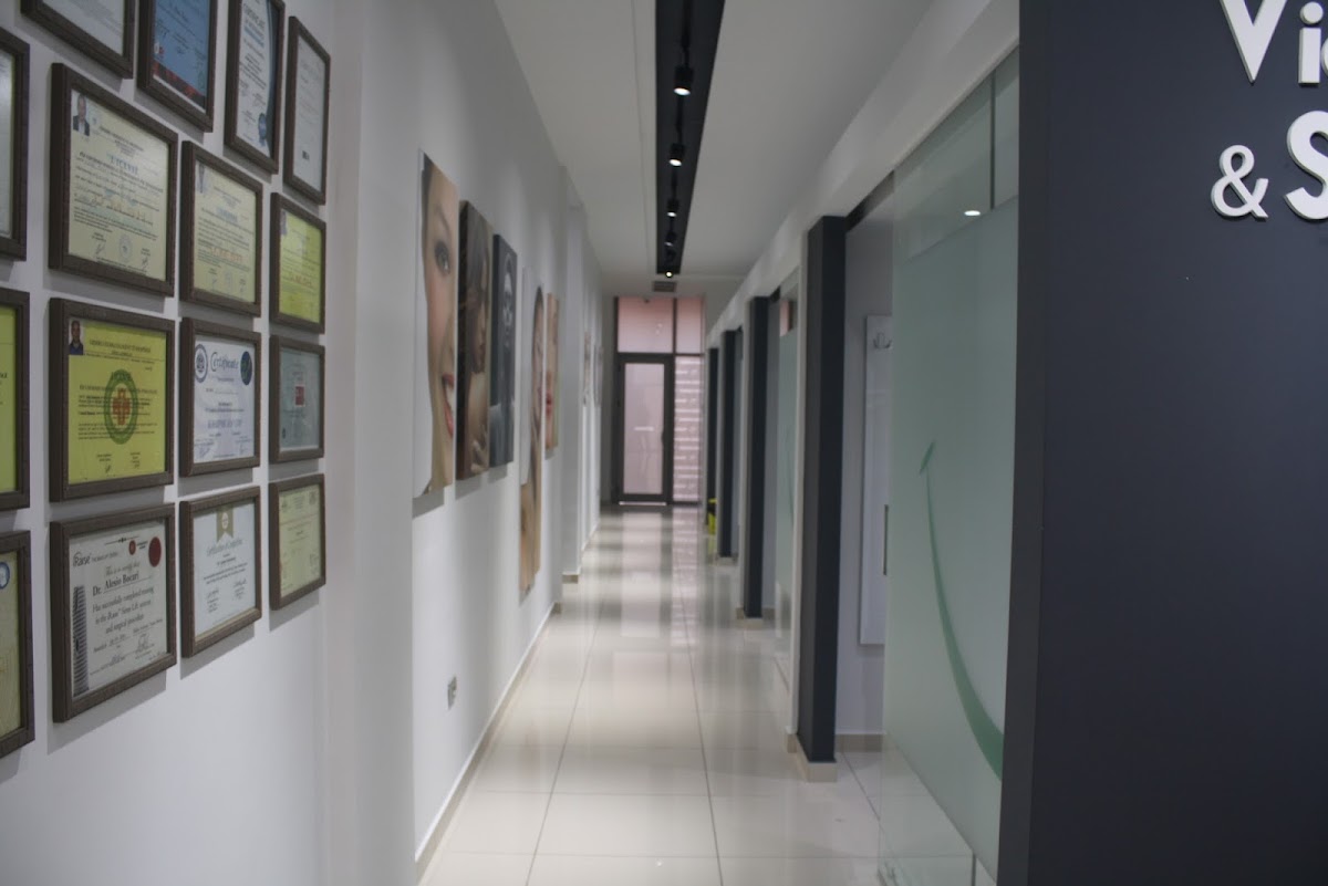 Gremi Clinic - dental clinic in Tirana, Albania