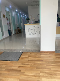 ClassDent - Dentista in Albania