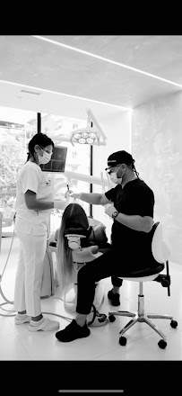 White Dental Clinic (WDC)