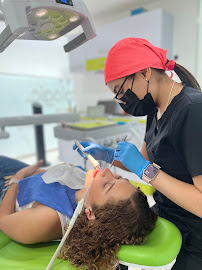 Odontologic Clínica Dental - NÁPOLES