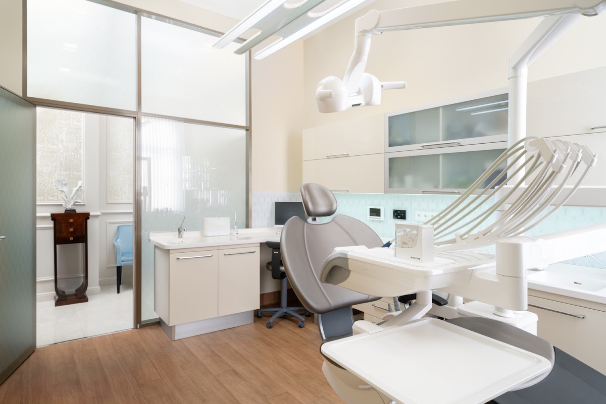 Smile Designers! - dental clinic in Budapest, Hungary