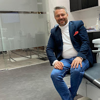 Dr. Lászlófy Csaba implantológus és szájsebész BUDAPEST