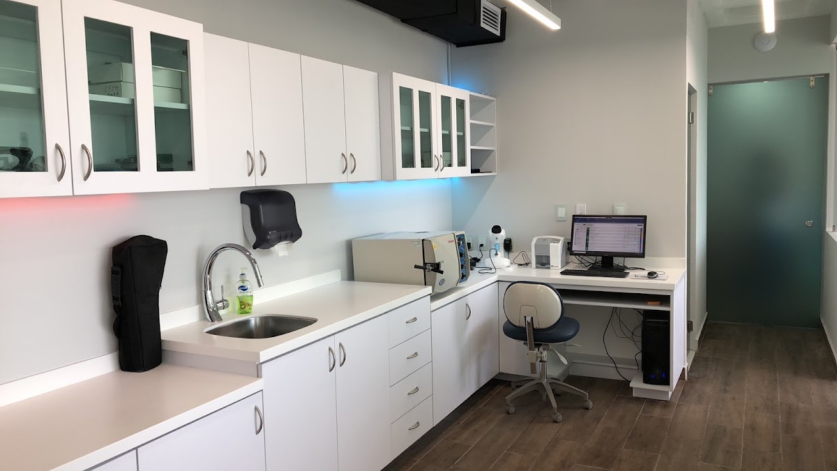 Dental Clinic Dr Isaac Kably M. dental clinic in Mexico City