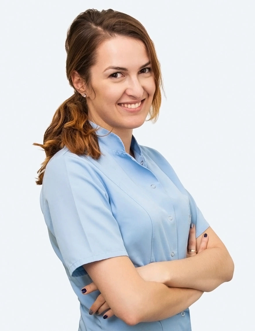 Lekarz-dentysta, spec. stomatologii dziecięcej Zuzanna Bąba - Pediatric Dentistry, Dental Trauma, Endodontics with Microscopy