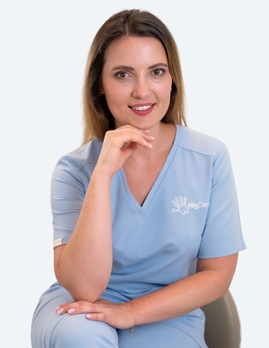 Lekarz-dentysta Paulina Niemiec - Pediatric Dentistry, MIH treatment, enamel discoloration