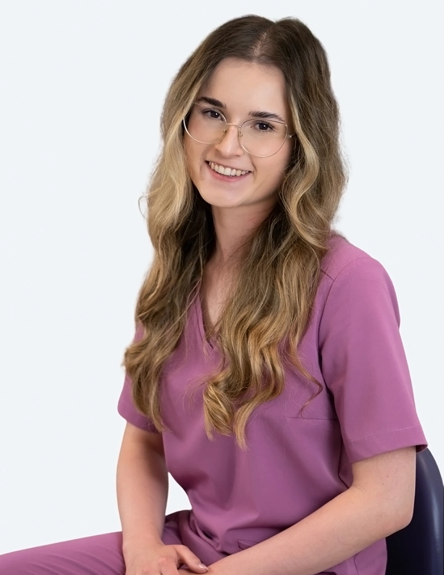 Lekarz-dentysta Sylwia Delikat - Pediatric Dentistry, Prevention, Oral Health Education