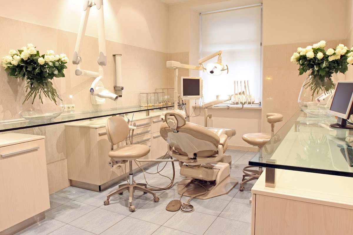 SE + Studio of Esthetic Dentistry - dental clinic in Krakow, Poland