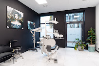 IPOKRZYKU.PL Centrum Implantologii i Cyfrowego Projektowania Uśmiechu – implanty, All-on-4®, licówki, Invisalign®